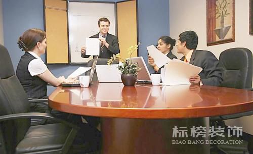 1000平米的辦公室如何設(shè)計(jì)裝修?